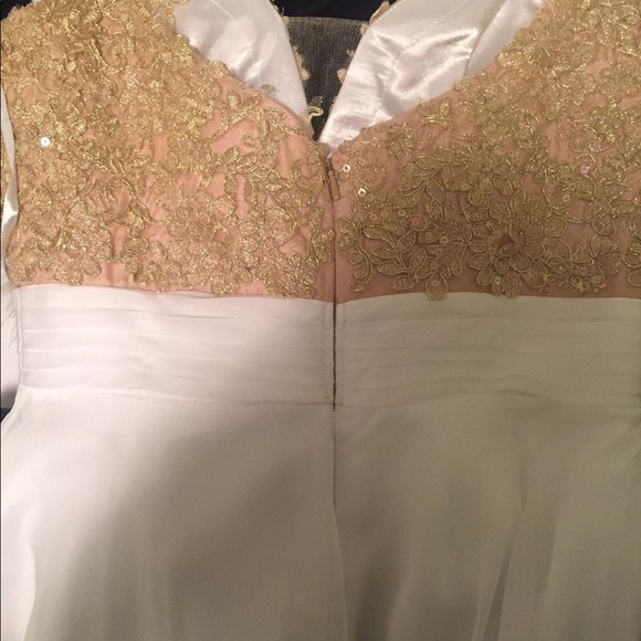 Prom/Grad Dress - Picture 2 of 3